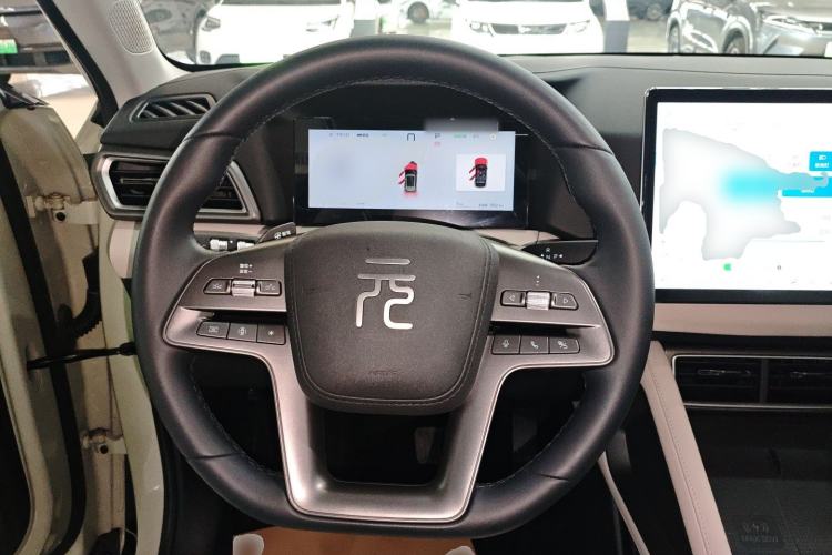 Used BYD Yuan UP 2025 Intelligent Driving Version 401 km Leading Edition