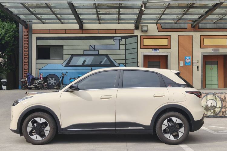 Used  Geome 2025 UP 410km Exploration Edition
