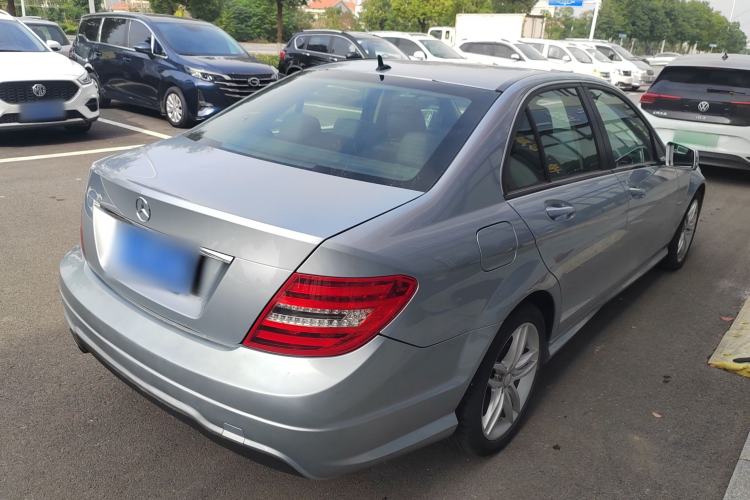 Used Mercedes-Benz C-Class 2013 C 180 Classic Grand Edition
