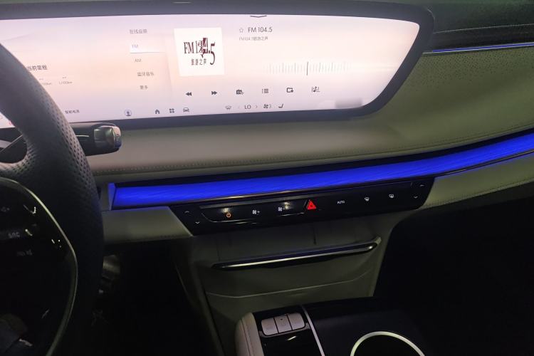 Used Buick GL8 New Energy 2024 Lu Zun Luxury Edition 6-Seater
