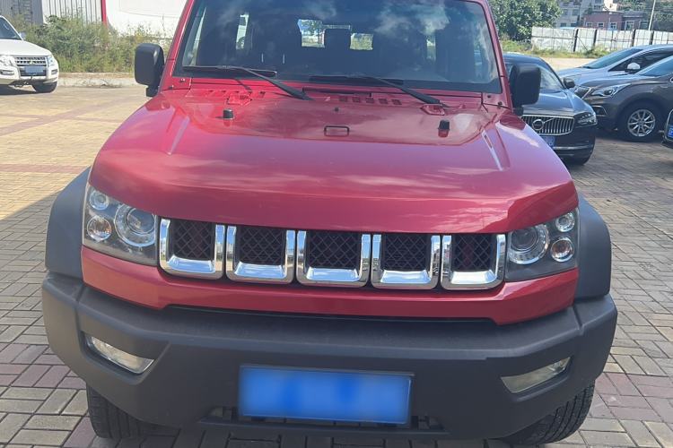 Used Beijing Auto BJ40 2016 40L 2.3T Automatic All-Wheel Drive Premium Edition
