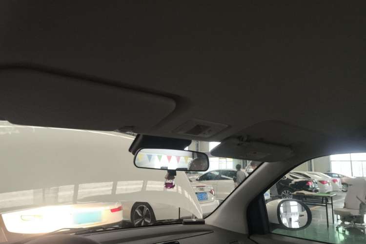 Used  Lumin 2023 301km Honey Dew Edition
