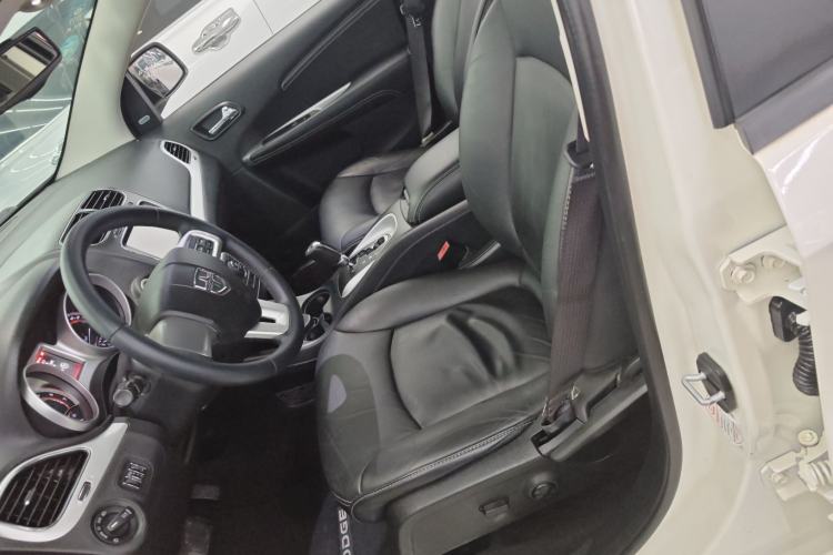 Used Dodge Journey 2014 2.4L Two-Wheel Drive Touring Edition
