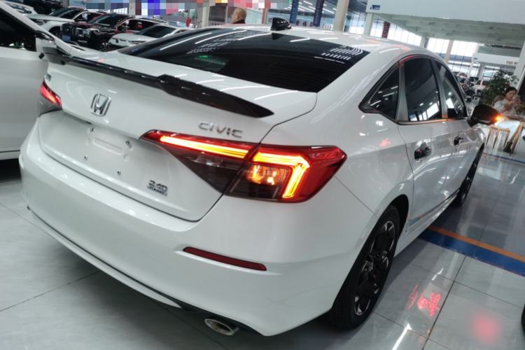 Used Honda Civic 2022 240TURBO CVT Dynamic Edition
