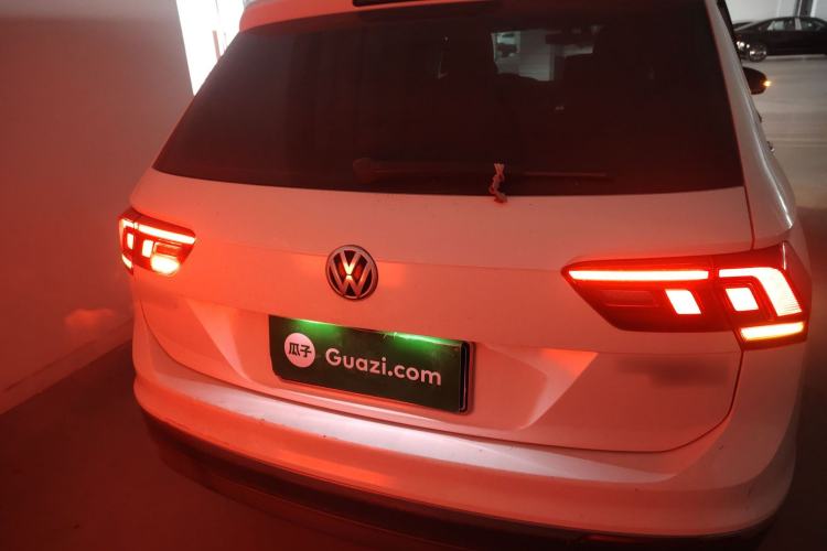 Used Volkswagen Tiguan L 2019 330TSI Automatic Two-Wheel Drive Smart Luxury Version China VI Standard
