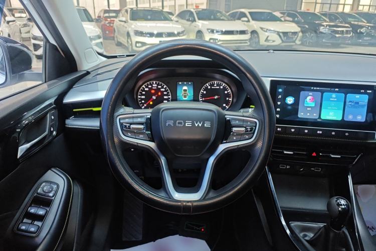 Used Roewe i5 2021 1.5L Manual Diamond Edition