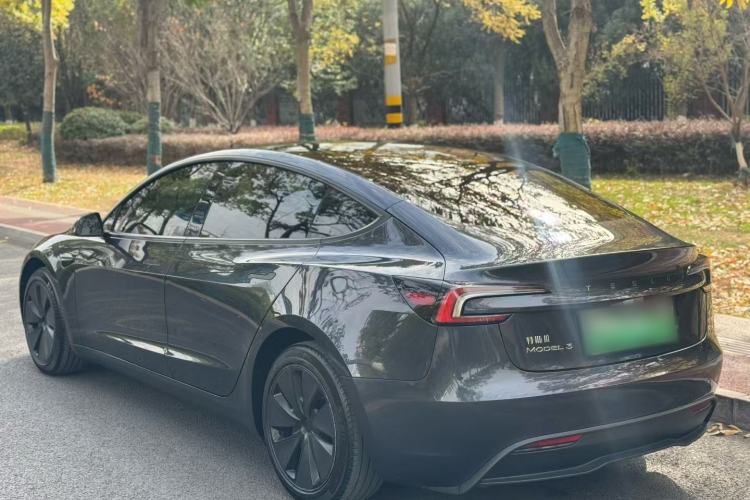 Used Tesla Model 3 2023 Rear-Wheel-Drive Version