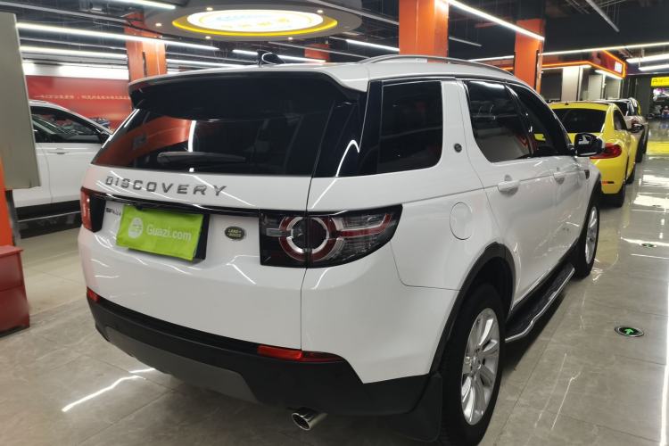 Used Land Rover Discovery Sport 2018 240 PS SE Version
