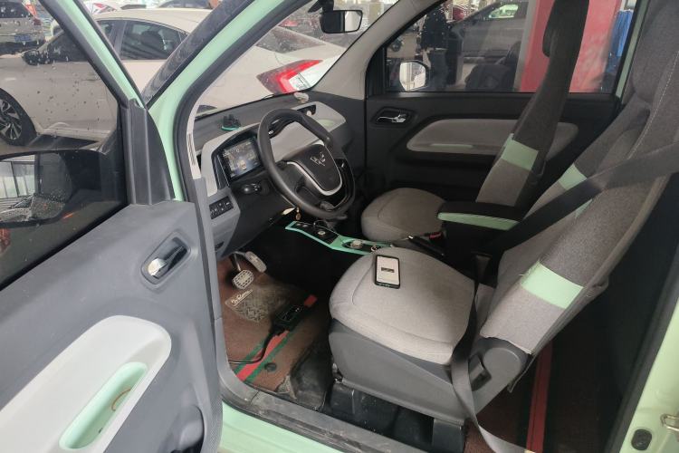 Used Wuling Hongguang MINIEV 2021 Macaron Premium Model – Lithium Iron Phosphate
