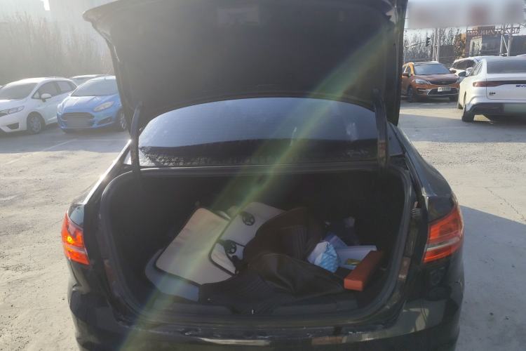 Used Ford Escort 2015 1.5L Automatic Fashion Model