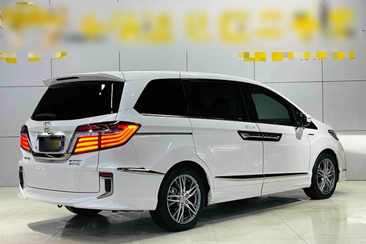 Used Honda Elysion 2019 2.0L Hybrid Supreme Edition
