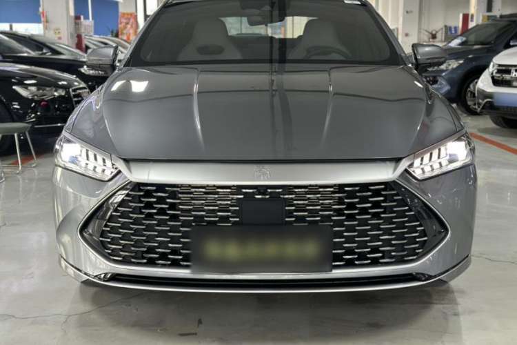 Used BYD Qin PLUS 2023 Champion Edition DM-i 120KM Excellence Model