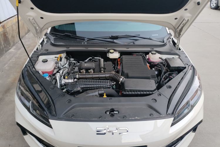 Used BYD Seal 06 New Energy 2025 DM-i Smart Drive 80KM Luxury Model
