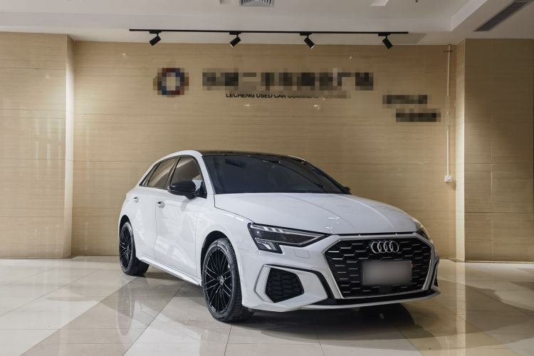 Used Audi A3 2023 Sportback 35 TFSI Fashionable Sports Model
