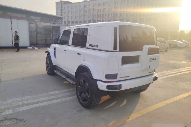 Used  V23 2025 501 Four-Wheel Drive Intelligent Driving Version
