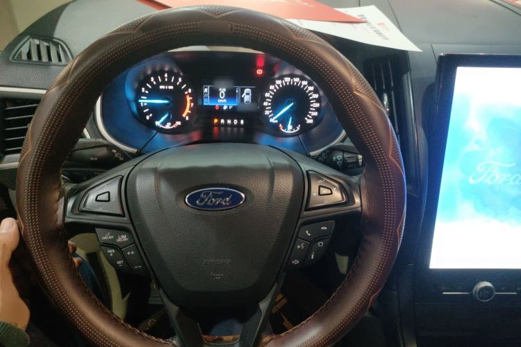 Used Ford Edge 2020 EcoBoost 245 Two-Wheel-Drive Titanium 5-Seater