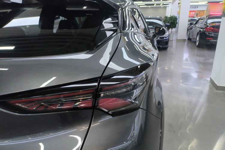 Used Changan UNI-T 2022 1.5T Prestige Version
