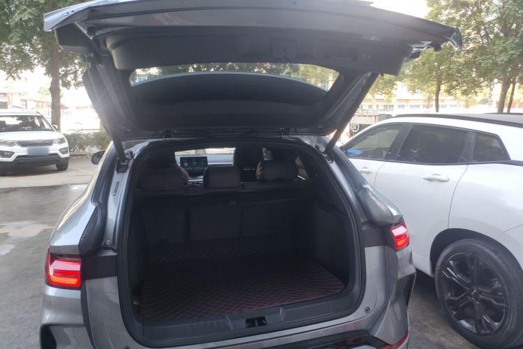 Used BYD Song PLUS New Energy 2023 Champion Edition DM-i 110KM Flagship Model
