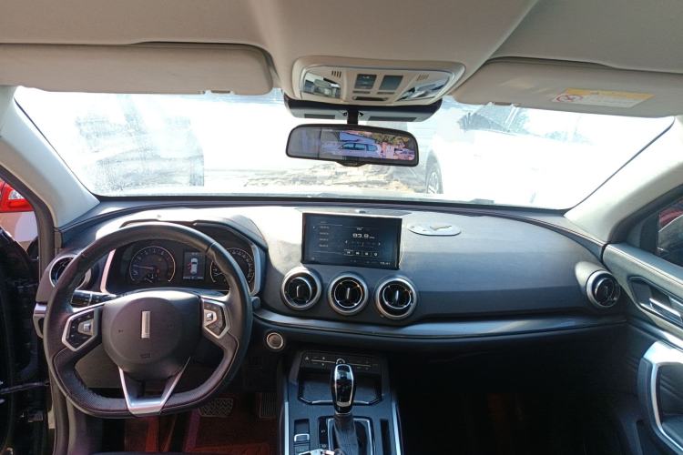 Used Wey VV5 2019 2.0T Two-Wheel-Drive Ultimate Edition