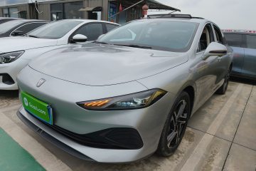 Used Roewe D7 2023 DMH 125km Flagship Edition