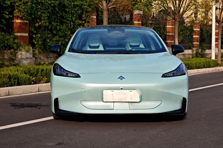 Used  GT 2023 710 Rear-Drive Pro Supercharge Edition
