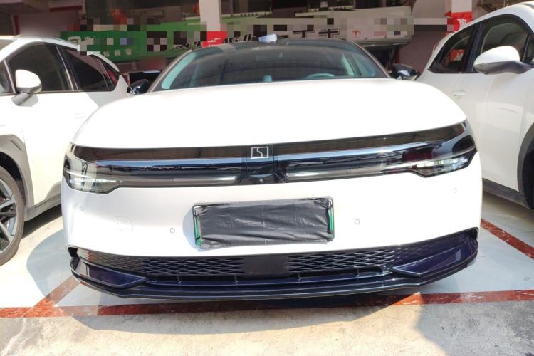 Used Zeekr 007 2024 Rear-Drive Intelligent Driving Version 75 kWh
