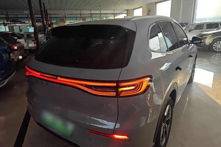 Used  E5 2026 Model 530km Exploration Edition
