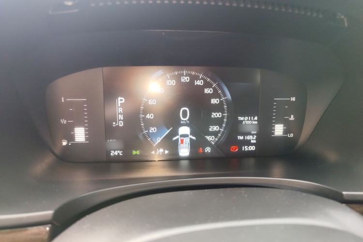 Used Volvo S90 2017 T5 Zhiyuan Edition
