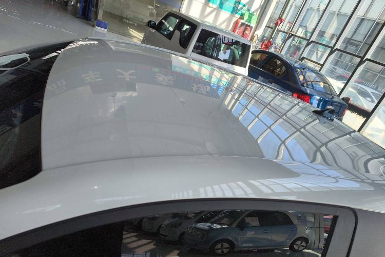 Used Roewe Clever 2021 302 km New Four-Seater Super-Efficient Version
