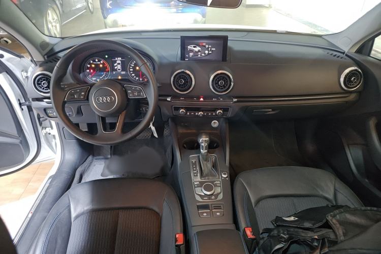 Used Audi A3 2019 Limousine 35 TFSI Fashion Edition China V standard
