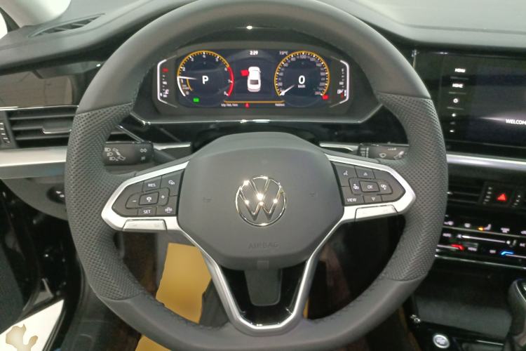 Used Volkswagen Passat 2025 Outstanding Model 330TSI Elite Edition
