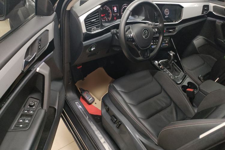 Used Volkswagen Tayron 2020 330TSI Two-Wheel Drive Luxury Smart Connectivity Version
