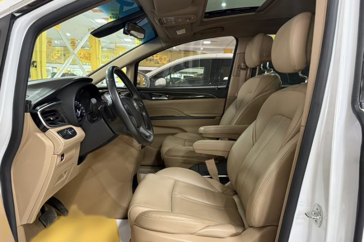 Used Buick GL8 2017 ES 28T Luxury Model China V Standard
