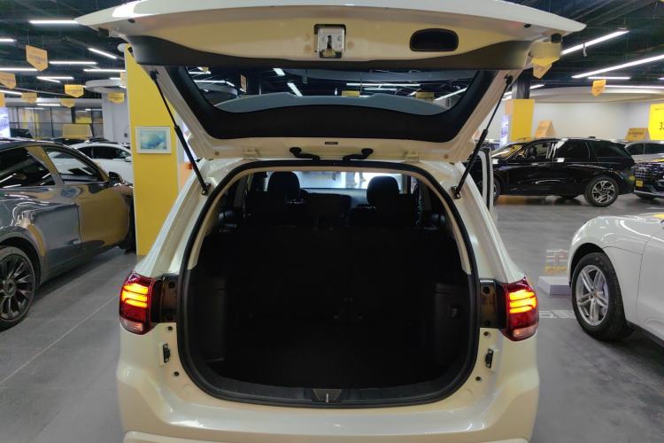 Used Mitsubishi Outlander 2021 Revised Version 2.0L Two-Wheel Drive Comfort Edition 5 Seats
