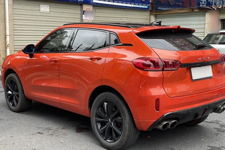 Used Wey VV5 2019 1.5T Two-Wheel-Drive Orange Edition Limited Model
