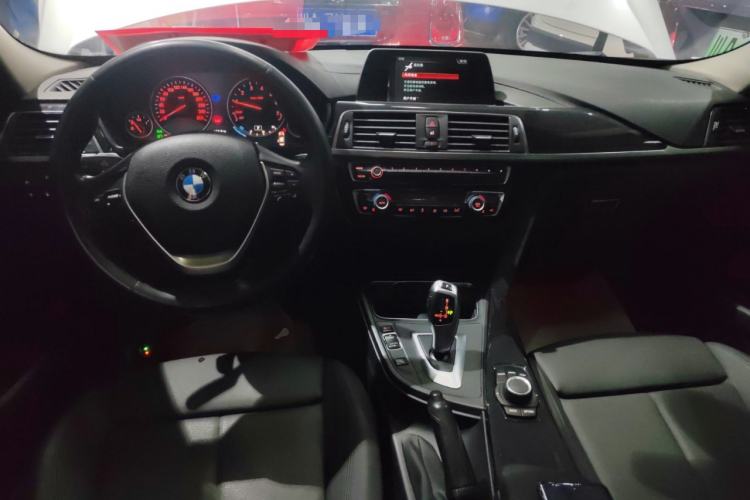 Used BMW 3 Series 2018 320Li Fashion Model
