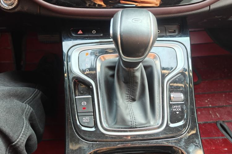 Used GAC Trumpchi M6 2023 PRO 270T DCT Luxury Edition
