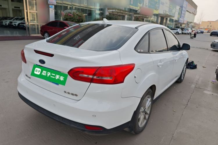 Used Ford Focus 2015 Sedan 1.6L Automatic Trend Model
