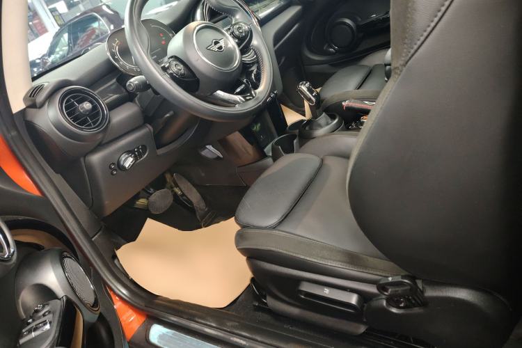 Used  MINI 2021 1.5T COOPER Artist