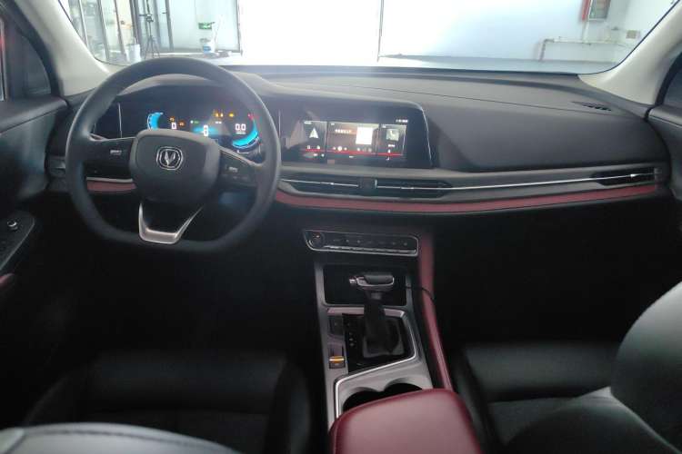 Used Changan CS55PLUS 2022 Blue Whale Edition 1.5T DCT Luxury Model
