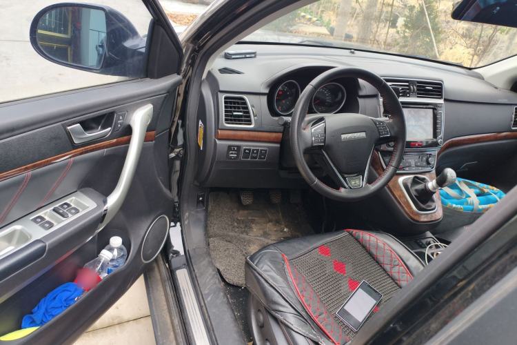 Used Haval H6 2017 Red-Label Sport Edition 1.5T Manual Two-Wheel Drive Elite Model
