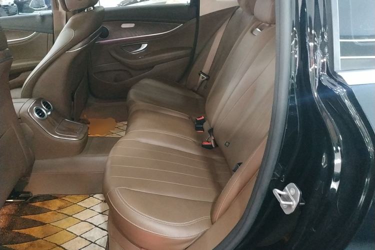 Used Mercedes-Benz E-Class 2023 E 260 L
