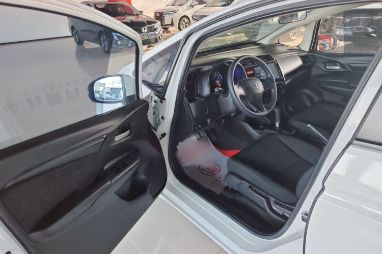 Used Honda Fit 2016 1.5L LXS CVT Comfort Sunroof Version
