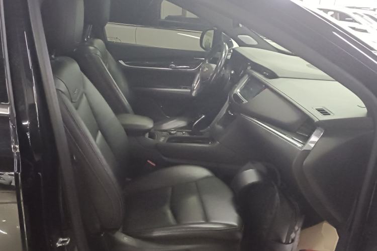 Used Cadillac XT5 2020 28T Luxury Version