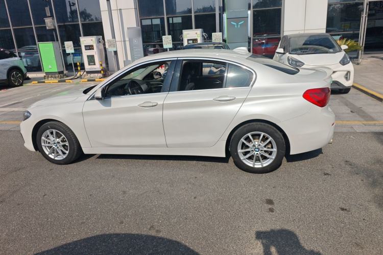 Used BMW 1 Series 2017 118i Fashion Model
