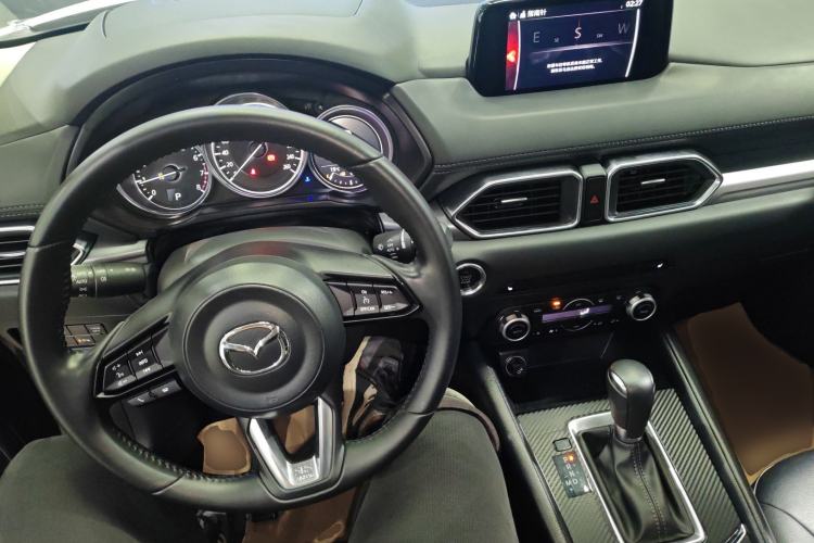 Used Mazda CX-5 2021 2.0L Automatic Two-Wheel Drive Smart Version
