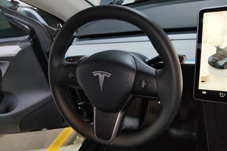 Used Tesla Model Y 2024 Rear-Wheel-Drive Version