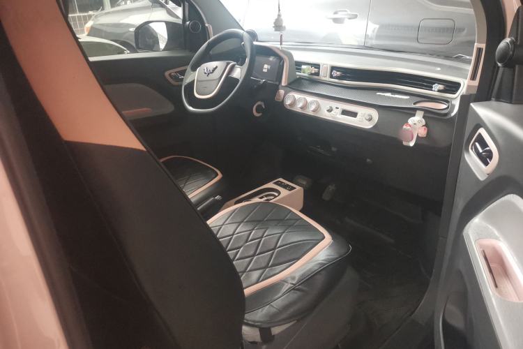 Used Wuling Hongguang MINIEV 2021 Macaron Premium Model – Lithium Iron Phosphate
