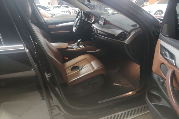 Used BMW X6 2015 xDrive35i Leading Model
