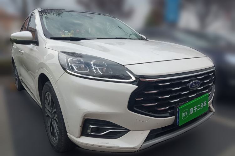 Used Ford Escape 2020 EcoBoost 245 Four-Wheel Drive Luxury Edition